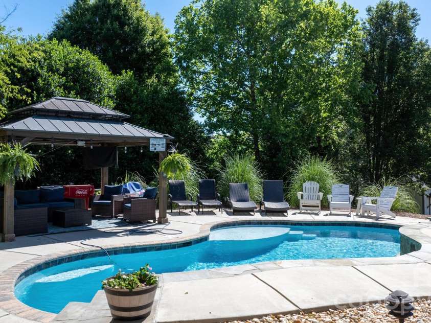 117 Mark Twain Court, Mount Holly, NC 28120.  MLS# CAR4380396, YatesRealty ID 25721. 