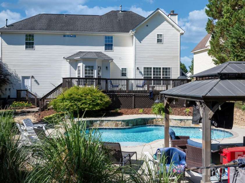 117 Mark Twain Court, Mount Holly, NC 28120.  MLS# CAR4380396, YatesRealty ID 25721. 