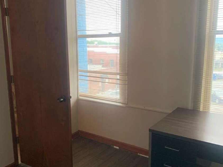 117 Union Street, Morganton, NC 28655.  MLS# CAR4382307, YatesRealty ID 25722. 
