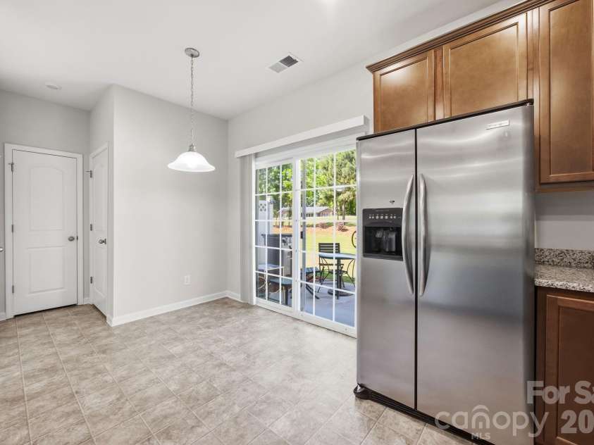 324 Zocalo Drive, Gastonia, NC 28056.  MLS# CAR4372963, YatesRealty ID 25723. 