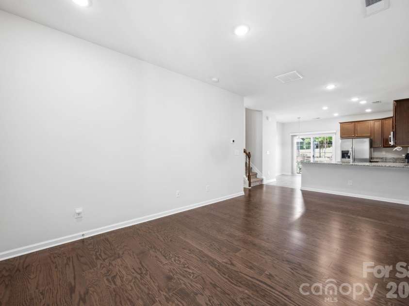 324 Zocalo Drive, Gastonia, NC 28056.  MLS# CAR4372963, YatesRealty ID 25723. 