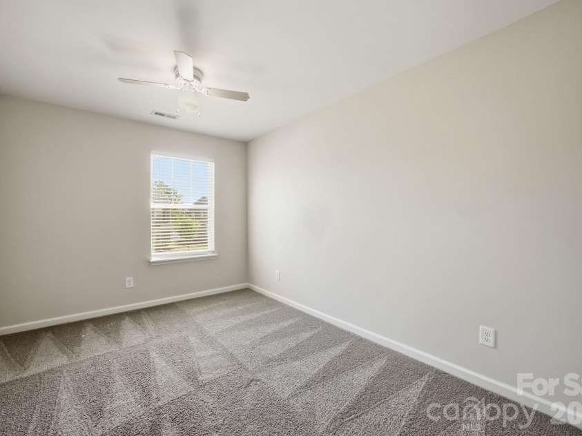 324 Zocalo Drive, Gastonia, NC 28056.  MLS# CAR4372963, YatesRealty ID 25723. 