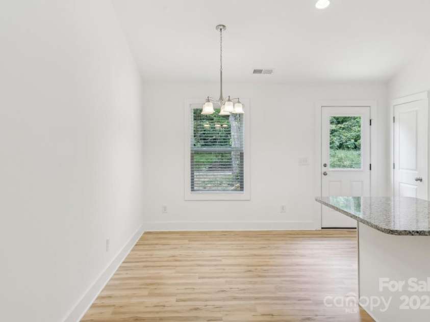 403 Charlotte Avenue, Mount Holly, NC 28120.  MLS# CAR4263084, YatesRealty ID 25723. 