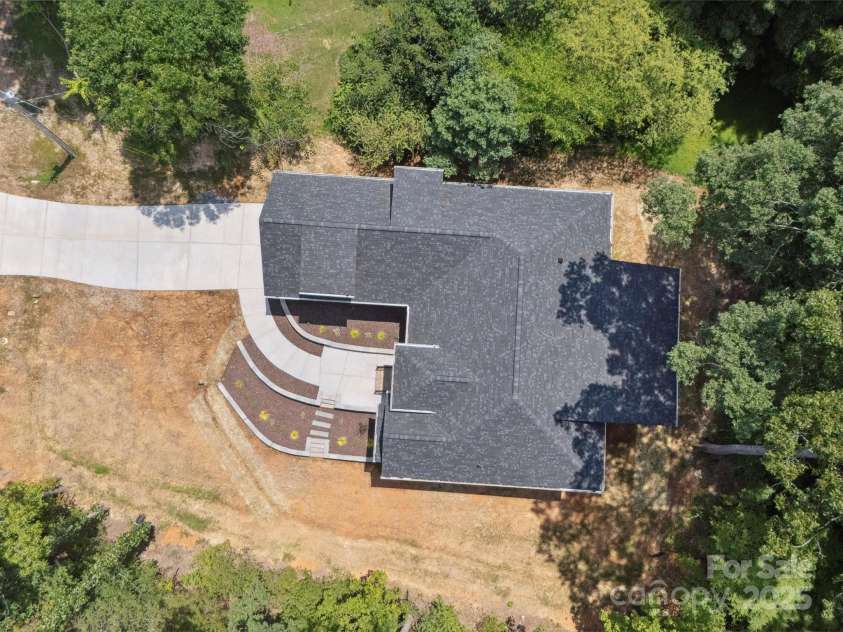 2108 Lakeview Circle, Matthews, NC 28105.  MLS# CAR4275572, YatesRealty ID 25724. Aerial View
