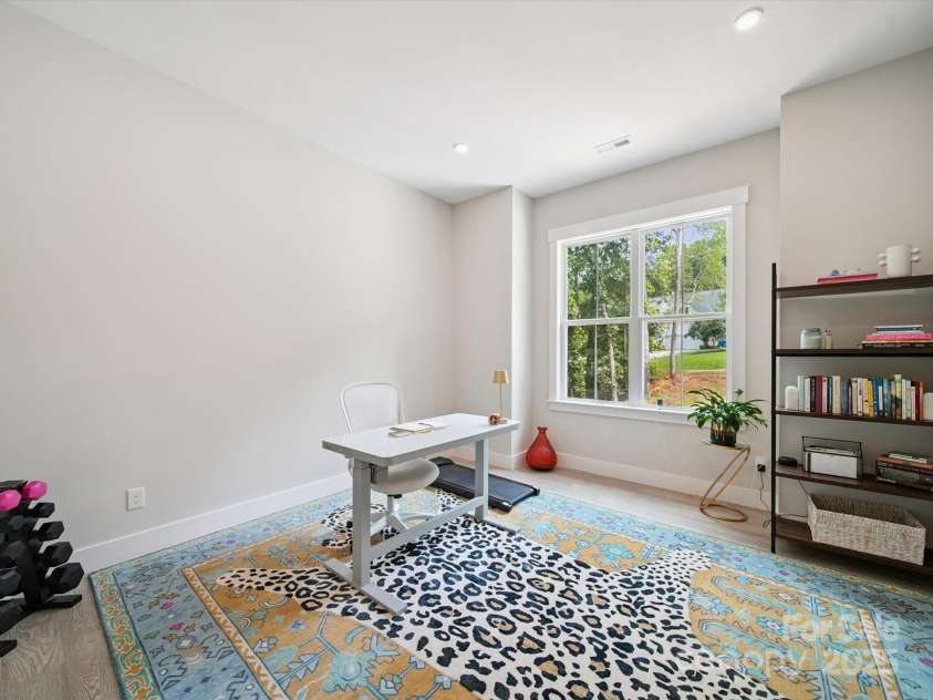 2108 Lakeview Circle, Matthews, NC 28105.  MLS# CAR4275572, YatesRealty ID 25724. Bedroom 3