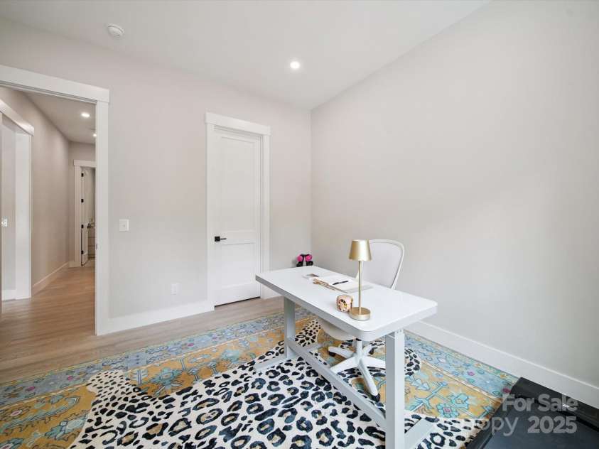 2108 Lakeview Circle, Matthews, NC 28105.  MLS# CAR4275572, YatesRealty ID 25724. Bedroom 3