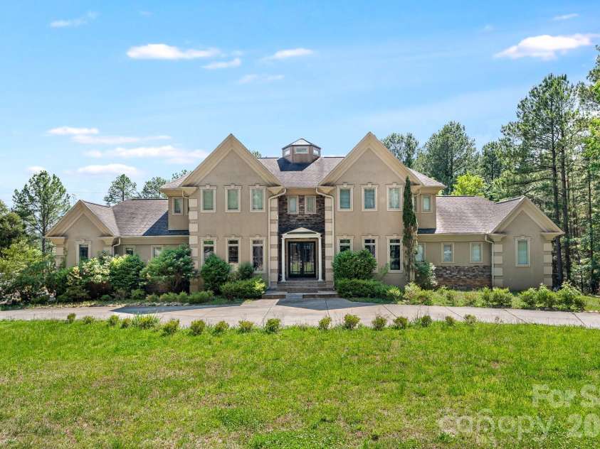 720 Ennis Road, Waxhaw, NC 28173.  MLS# CAR4376487, YatesRealty ID 25727. 