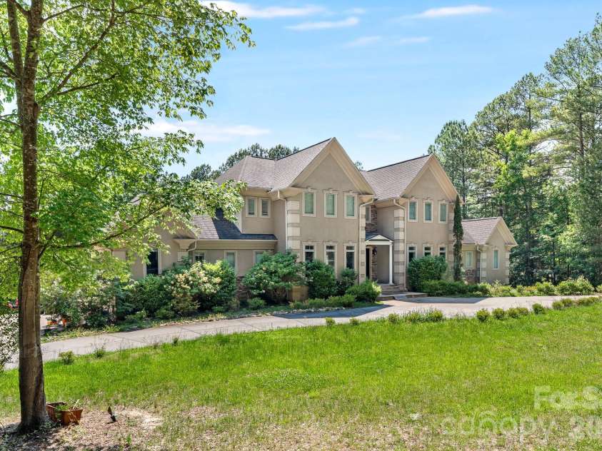 720 Ennis Road, Waxhaw, NC 28173.  MLS# CAR4376487, YatesRealty ID 25727. 