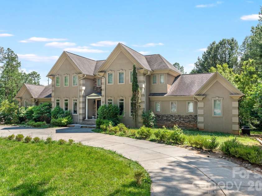 720 Ennis Road, Waxhaw, NC 28173.  MLS# CAR4376487, YatesRealty ID 25727. 