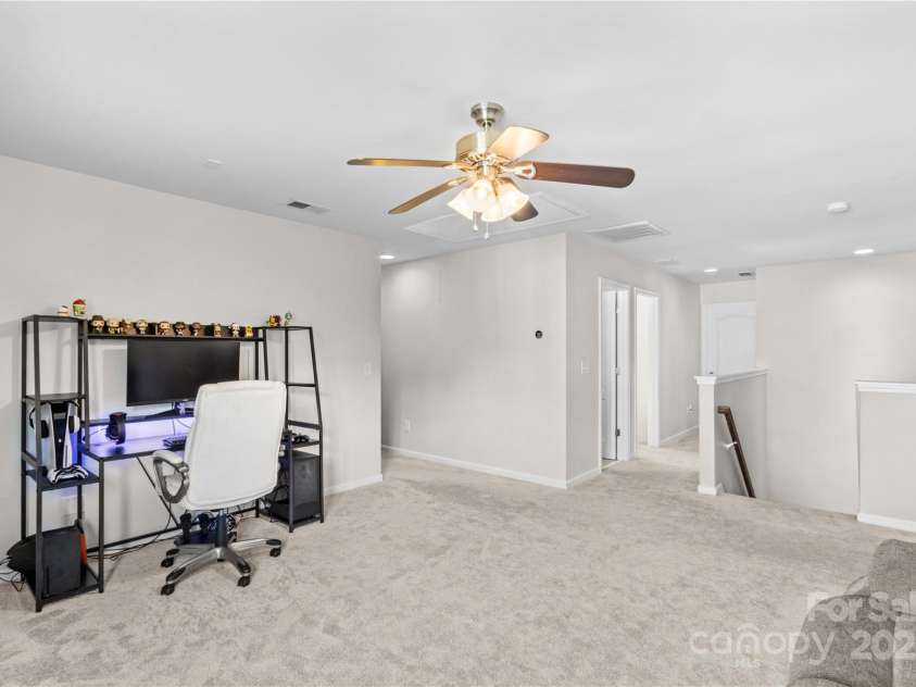 130 Warfield Drive, Mooresville, NC 28115.  MLS# CAR4278096, YatesRealty ID 25728. 