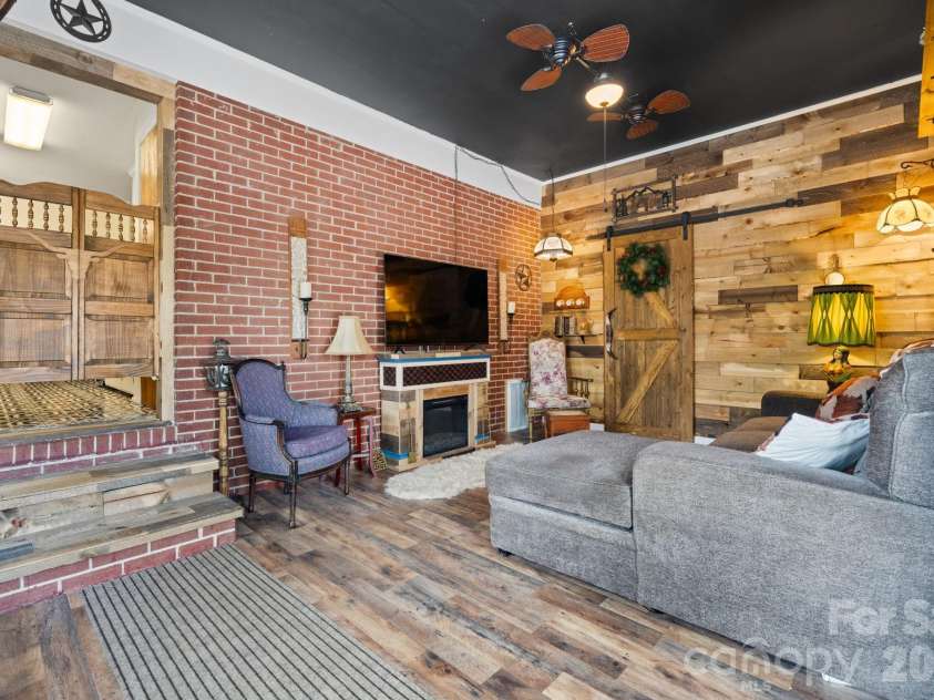 326 Tanner Street, Rutherfordton, NC 28139.  MLS# CAR4369589, YatesRealty ID 25728. 