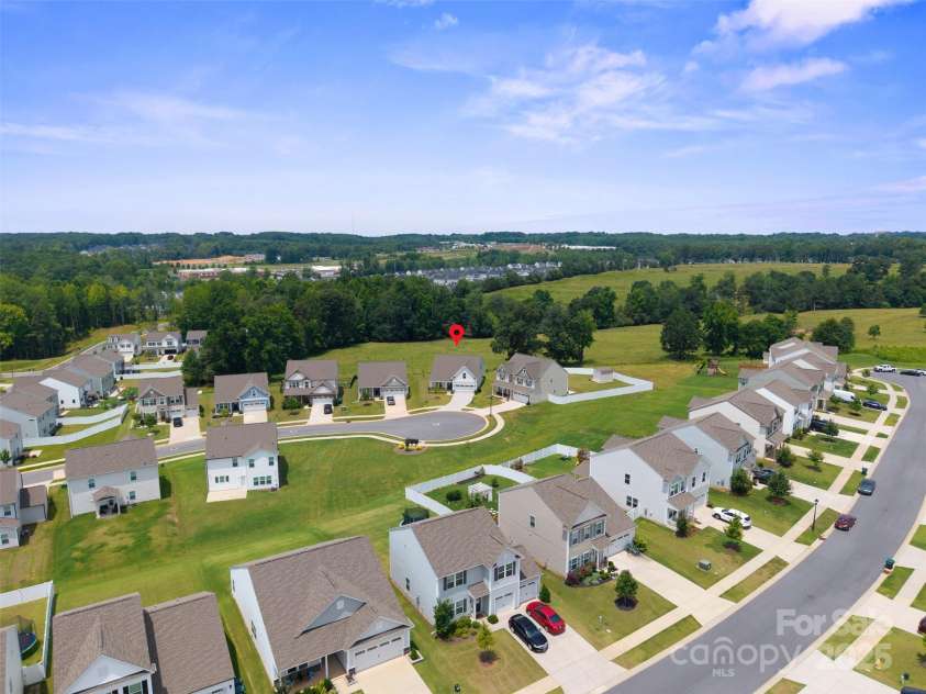 117 Carmine Court, Troutman, NC 28166.  MLS# CAR4269982, YatesRealty ID 2573. 