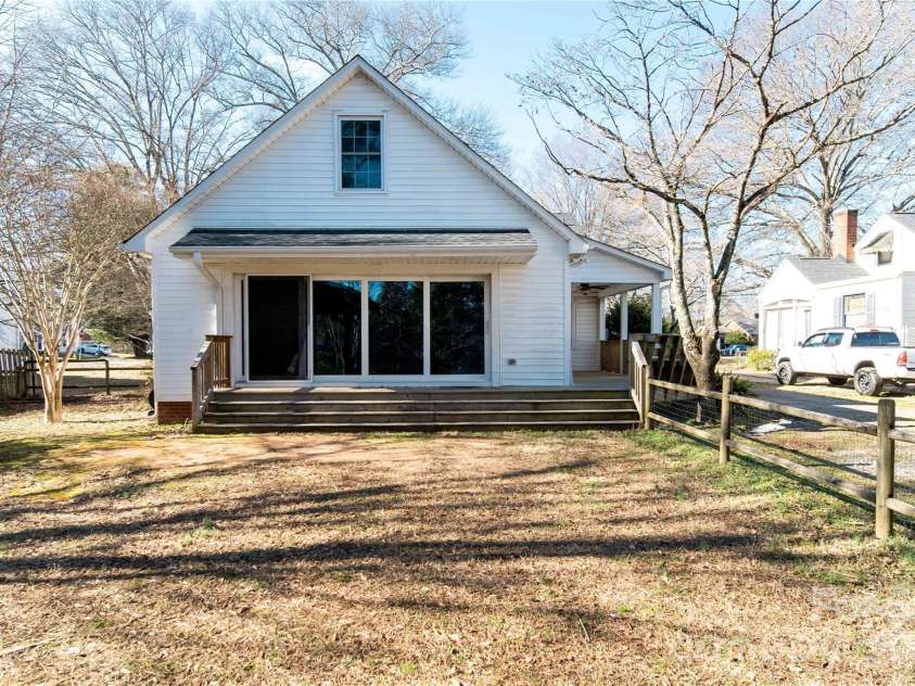 628 Wilmar Street, Concord, NC 28025.  MLS# CAR4351271, YatesRealty ID 2573. 