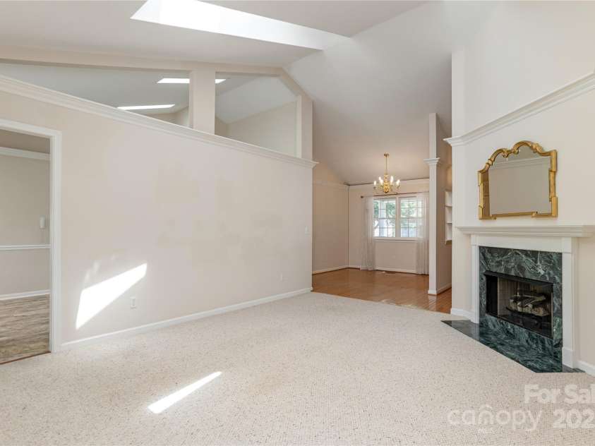 1105 Citation Circle, Hendersonville, NC 28739.  MLS# CAR4278438, YatesRealty ID 25730. 