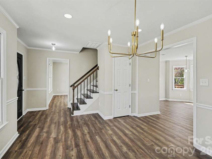 577 Tryon Place, Gastonia, NC 28054.  MLS# CAR4371016, YatesRealty ID 25730. 