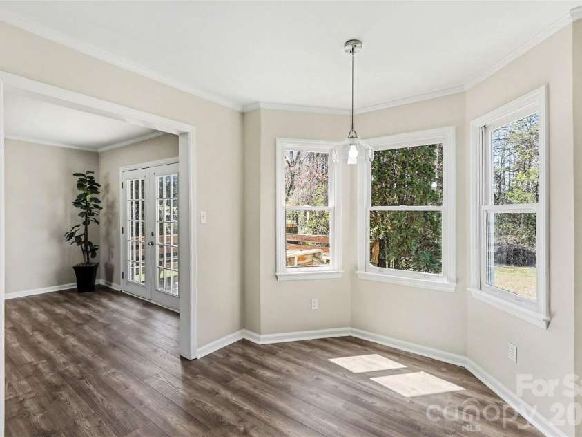 577 Tryon Place, Gastonia, NC 28054.  MLS# CAR4371016, YatesRealty ID 25730. 