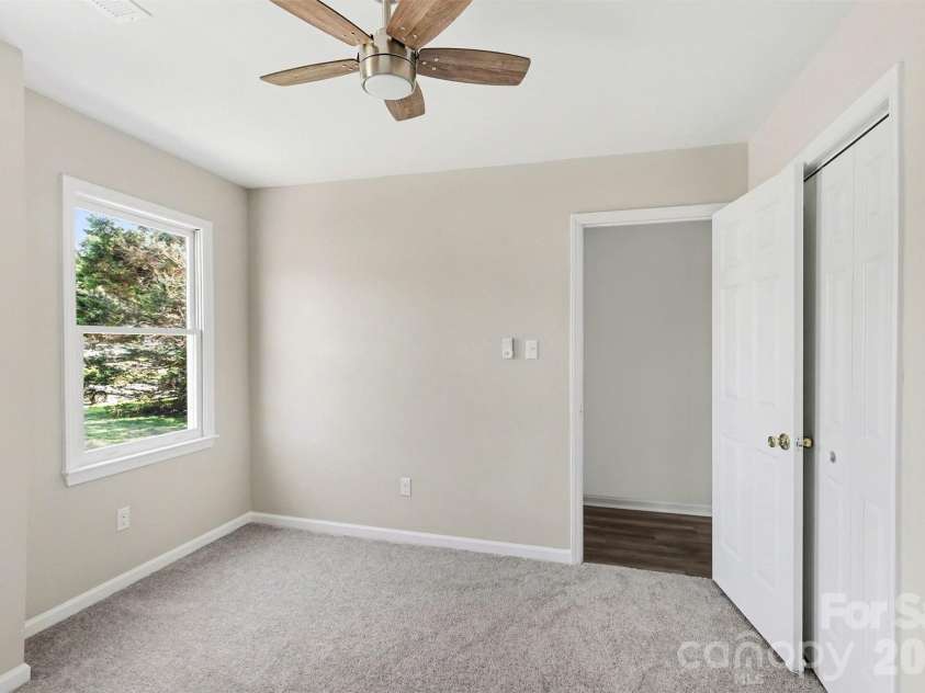 577 Tryon Place, Gastonia, NC 28054.  MLS# CAR4371016, YatesRealty ID 25730. 