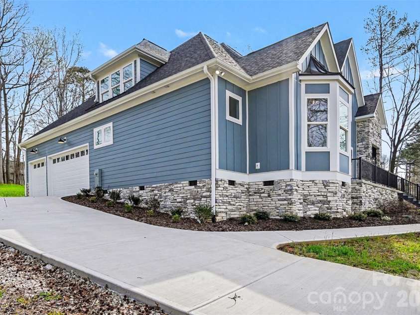 149 Shady Cove Road, Troutman, NC 28166.  MLS# CAR4355246, YatesRealty ID 25731. 