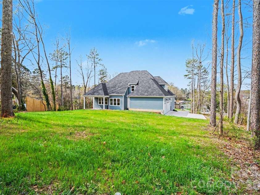149 Shady Cove Road, Troutman, NC 28166.  MLS# CAR4355246, YatesRealty ID 25731. 