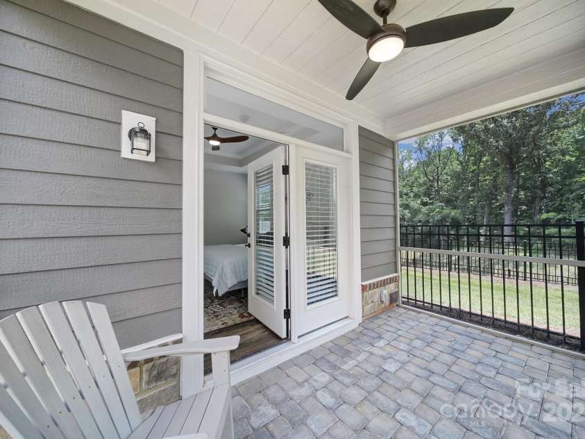 2019 Trailwood Drive, Matthews, NC 28104.  MLS# CAR4278787, YatesRealty ID 25731. 