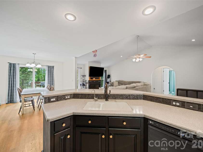 2920 Noritake Trail, Albemarle, NC 28001.  MLS# CAR4386216, YatesRealty ID 25733. 