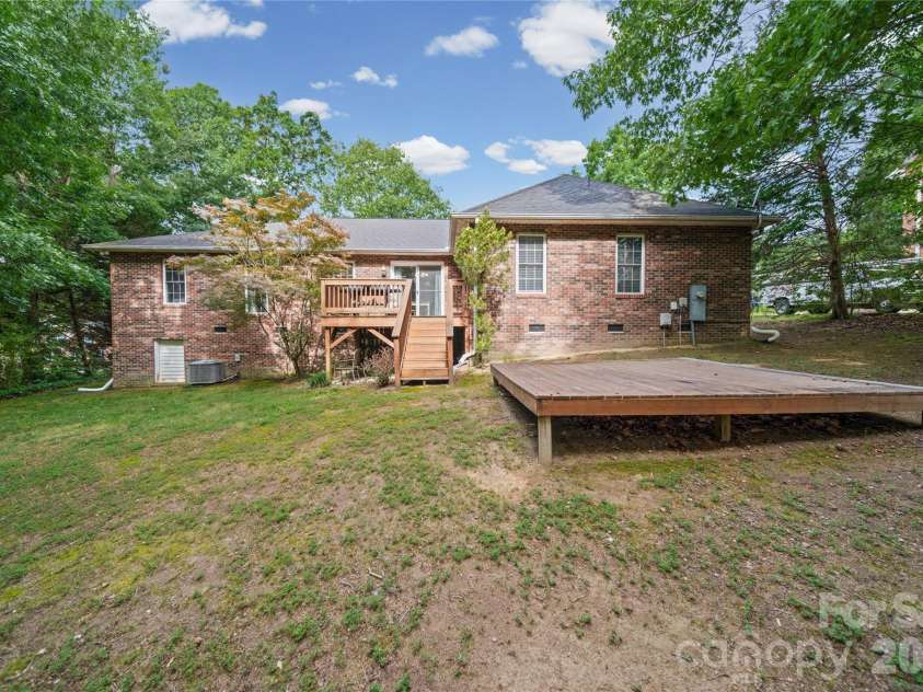2920 Noritake Trail, Albemarle, NC 28001.  MLS# CAR4386216, YatesRealty ID 25733. 