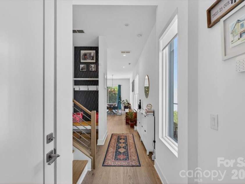 120 Mattoon Street, Charlotte, NC 28216.  MLS# CAR4386058, YatesRealty ID 25734. 
