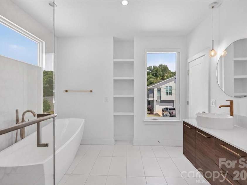 120 Mattoon Street, Charlotte, NC 28216.  MLS# CAR4386058, YatesRealty ID 25734. 