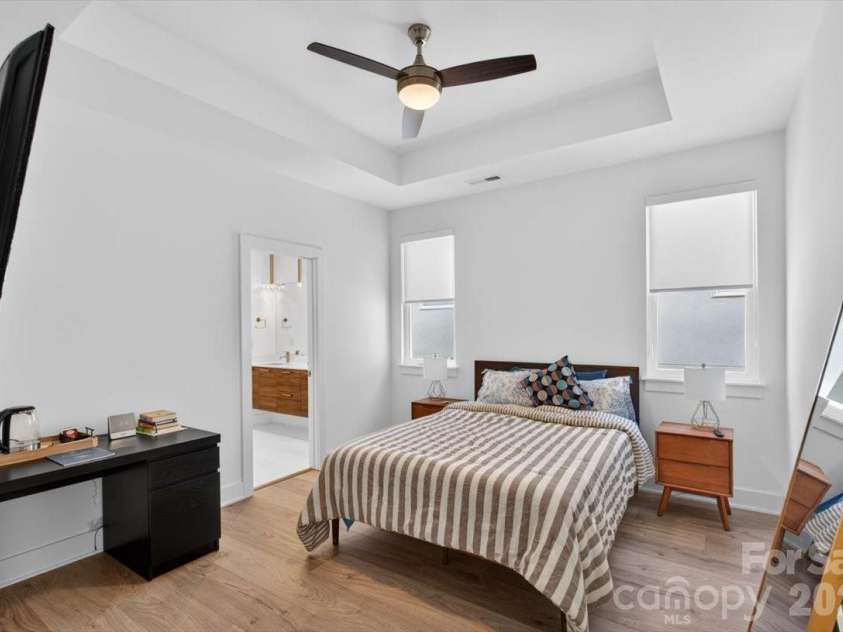 120 Mattoon Street, Charlotte, NC 28216.  MLS# CAR4386058, YatesRealty ID 25734. 