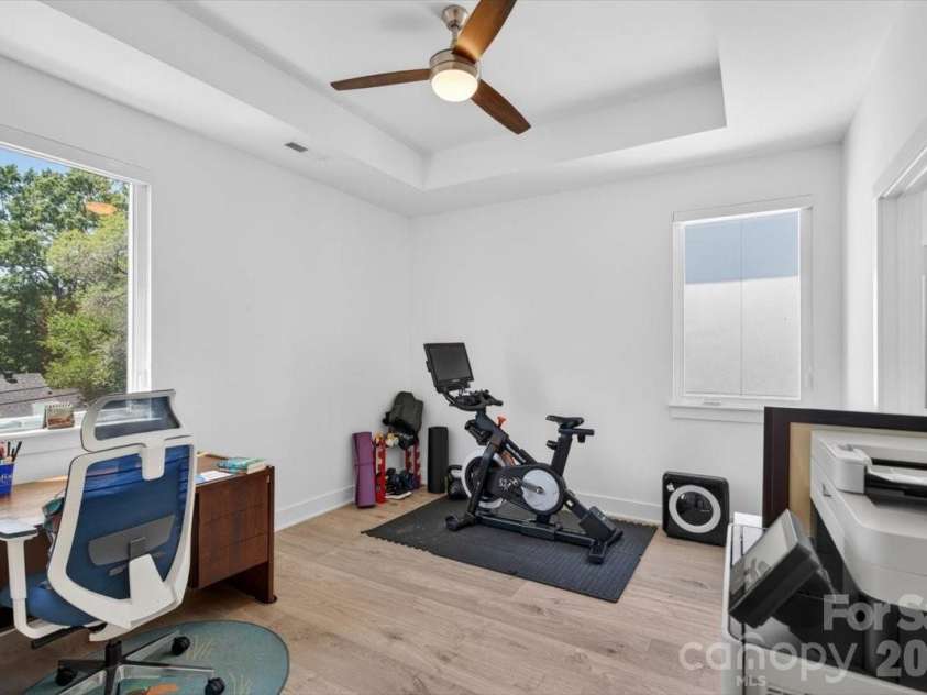 120 Mattoon Street, Charlotte, NC 28216.  MLS# CAR4386058, YatesRealty ID 25734. 
