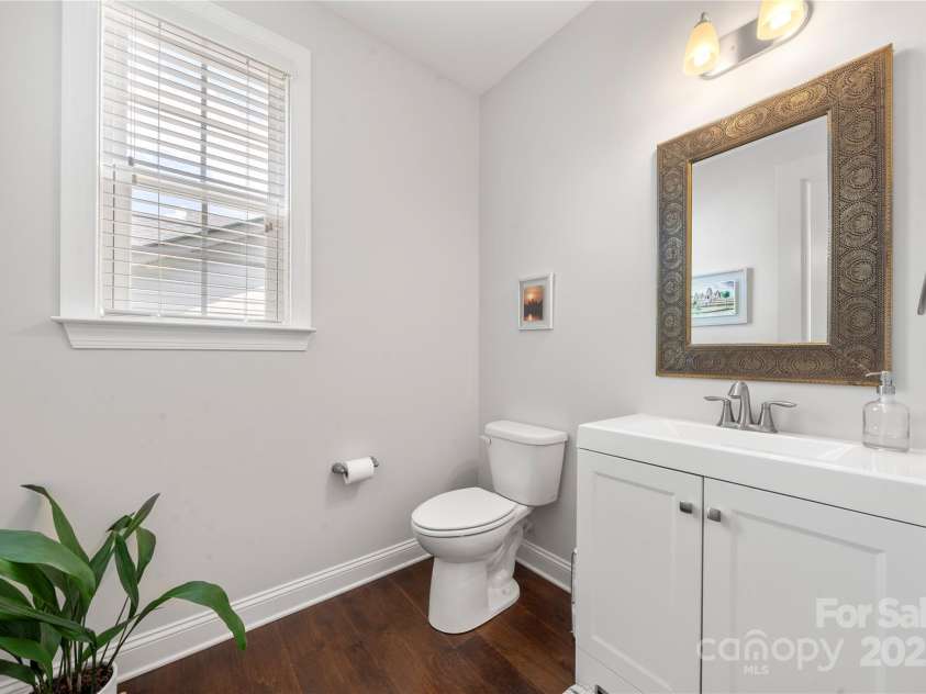 12415 Es Draper Drive, Huntersville, NC 28078.  MLS# CAR4275514, YatesRealty ID 25734. 