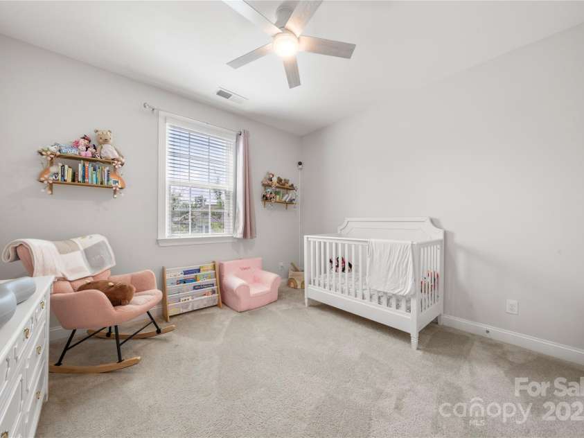 12415 Es Draper Drive, Huntersville, NC 28078.  MLS# CAR4275514, YatesRealty ID 25734. 