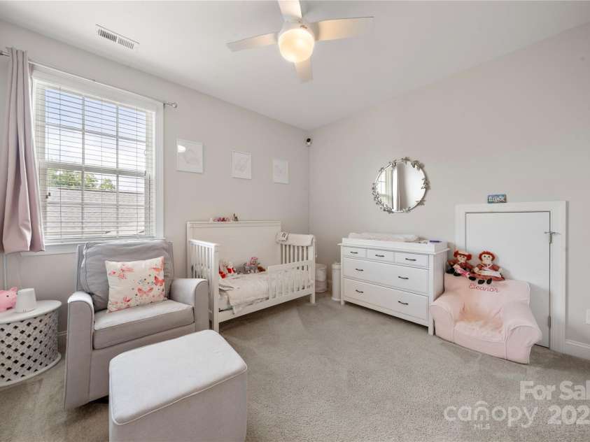 12415 Es Draper Drive, Huntersville, NC 28078.  MLS# CAR4275514, YatesRealty ID 25734. 