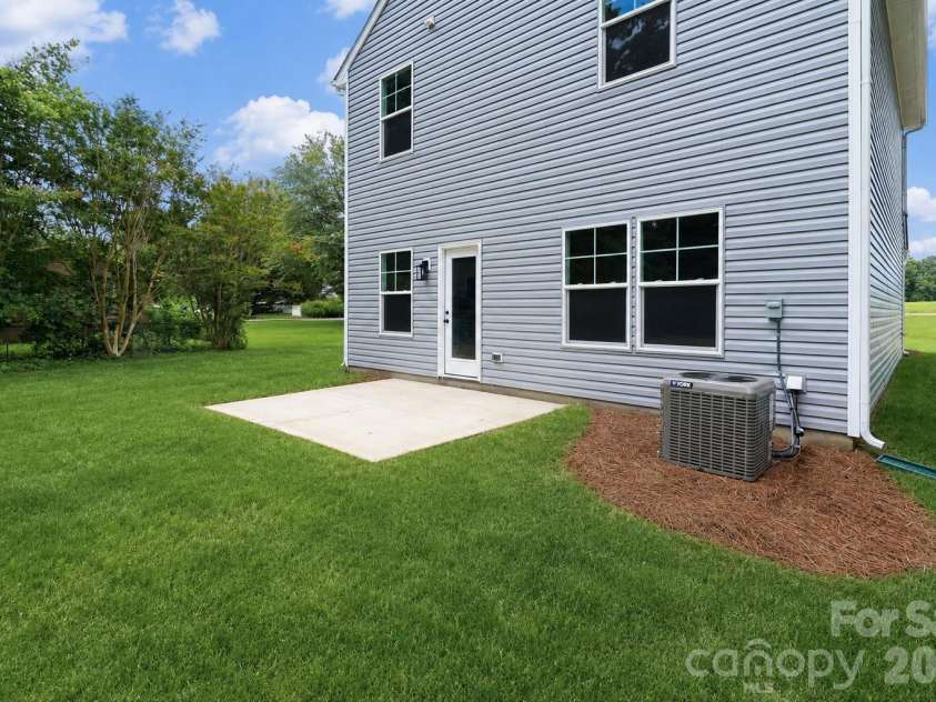 237 Third Creek Road, Statesville, NC 28677.  MLS# CAR4385621, YatesRealty ID 25735. 