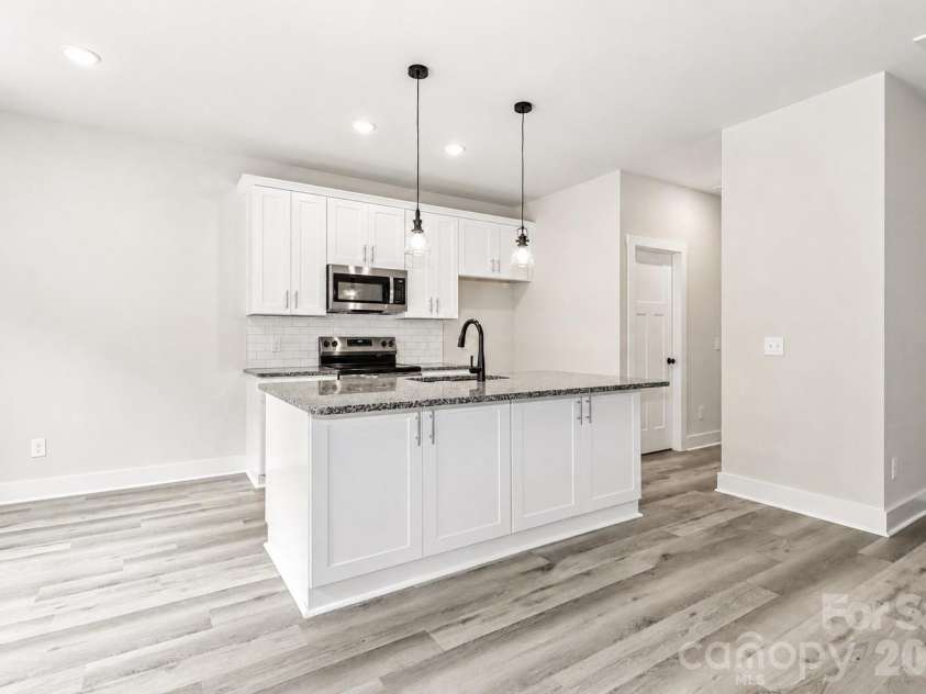 237 Third Creek Road, Statesville, NC 28677.  MLS# CAR4385621, YatesRealty ID 25735. 