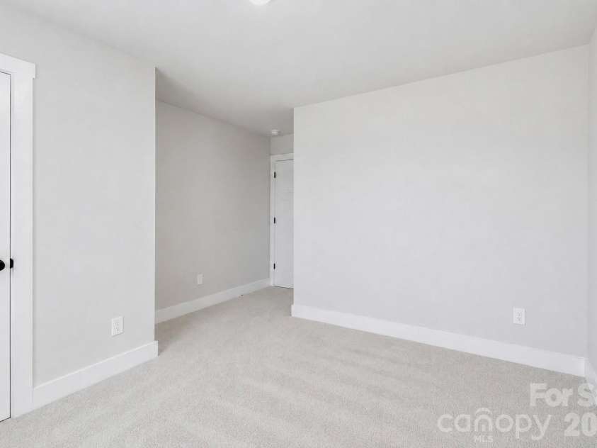 237 Third Creek Road, Statesville, NC 28677.  MLS# CAR4385621, YatesRealty ID 25735. 