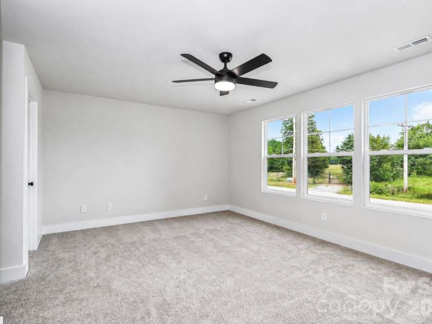 237 Third Creek Road, Statesville, NC 28677.  MLS# CAR4385621, YatesRealty ID 25735. 