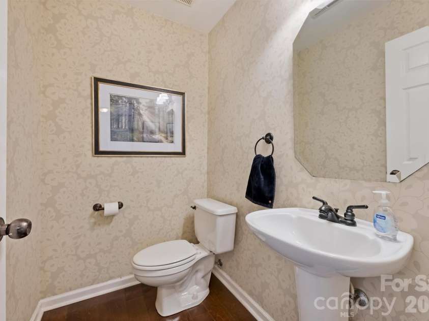 13600 Red Wine Court, Charlotte, NC 28273.  MLS# CAR4384893, YatesRealty ID 25736. 