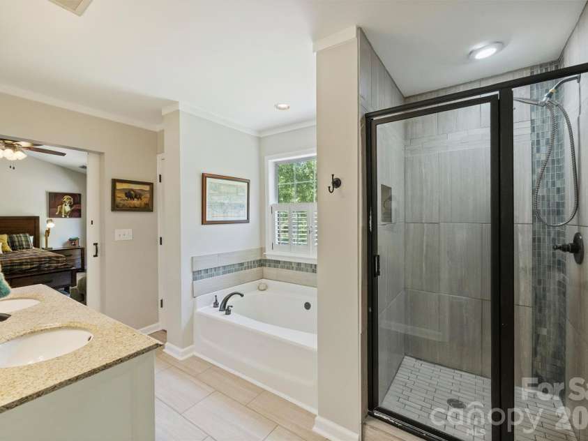 13600 Red Wine Court, Charlotte, NC 28273.  MLS# CAR4384893, YatesRealty ID 25736. 