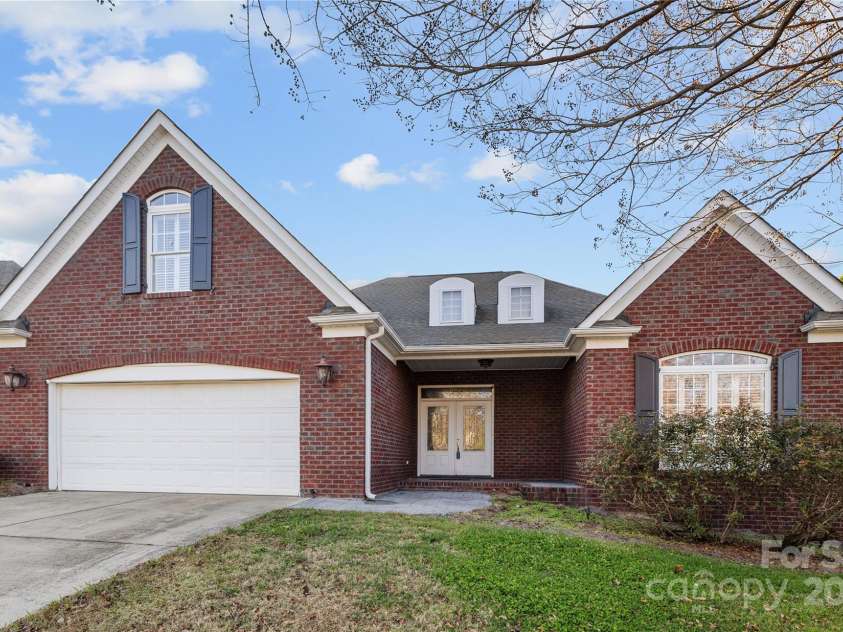 765 Cherry Hills Place, Rock Hill, SC 29730.  MLS# CAR4327626, YatesRealty ID 25736. 