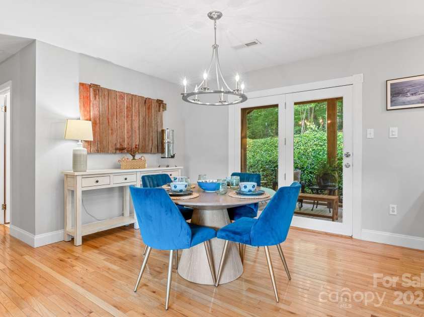 10 Daniel Lane, Black Mountain, NC 28711.  MLS# CAR4274400, YatesRealty ID 25738. Dining Area with Room for Good-sized Table