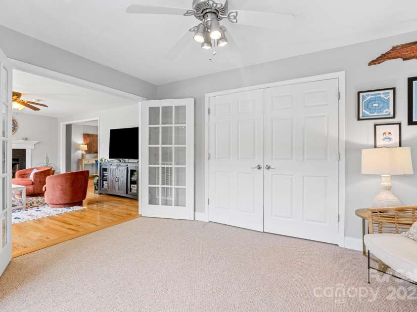 10 Daniel Lane, Black Mountain, NC 28711.  MLS# CAR4274400, YatesRealty ID 25738. Large Bonus Room