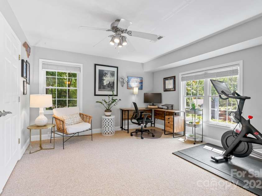 10 Daniel Lane, Black Mountain, NC 28711.  MLS# CAR4274400, YatesRealty ID 25738. Perfect as an Office or Studio...