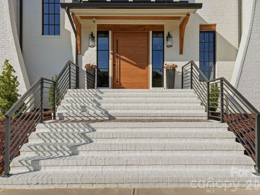 12851 Westmoreland Farm Road, Davidson, NC 28036.  MLS# CAR4381499, YatesRealty ID 25738. 
