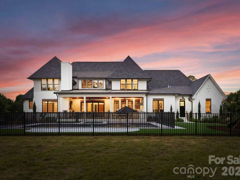 12851 Westmoreland Farm Road, Davidson, NC 28036.  MLS# CAR4381499, YatesRealty ID 25738. 