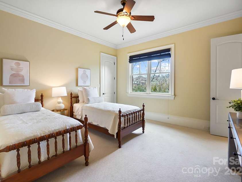 1312 Lookout Circle, Waxhaw, NC 28173.  MLS# CAR4230421, YatesRealty ID 25739. 