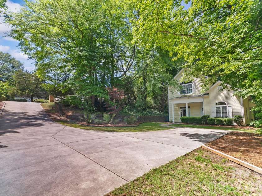 2603 Clover Road, Concord, NC 28027.  MLS# CAR4379780, YatesRealty ID 25739. 