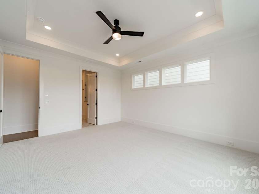 19036 Newburg Hill Road, Davidson, NC 28036.  MLS# CAR4321313, YatesRealty ID 2574. 