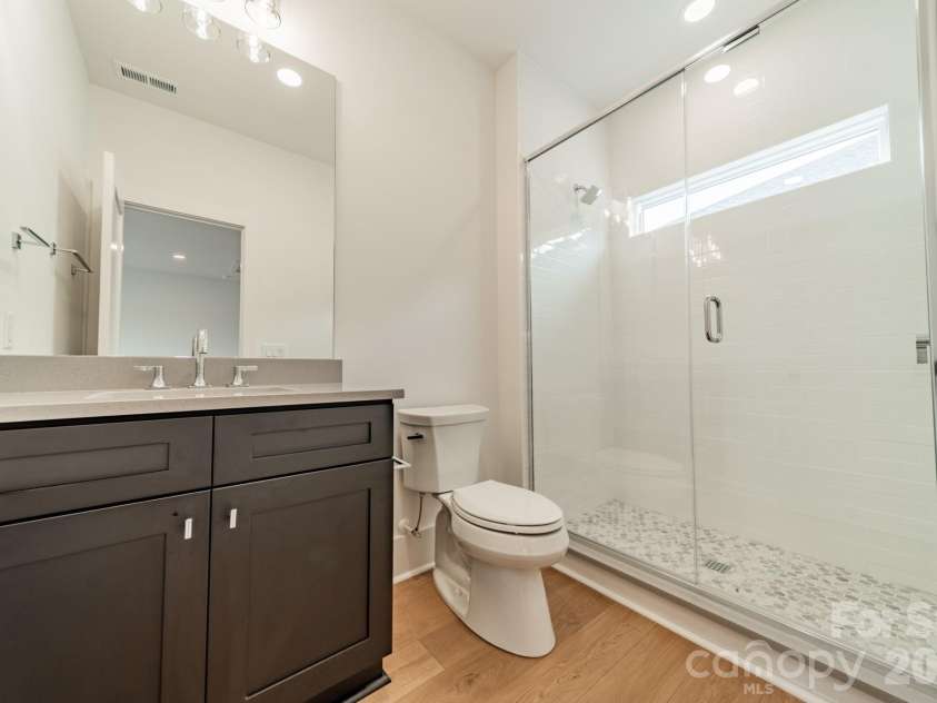 19036 Newburg Hill Road, Davidson, NC 28036.  MLS# CAR4321313, YatesRealty ID 2574. 