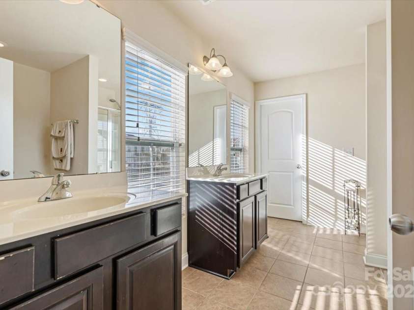 3708 Cashew Way, Rock Hill, SC 29732.  MLS# CAR4233624, YatesRealty ID 2574. 